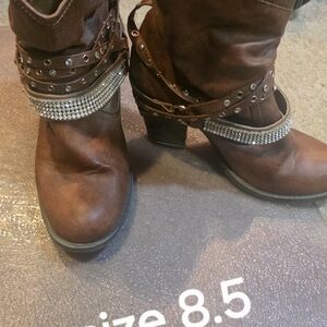 Brown Studded Women's Boots